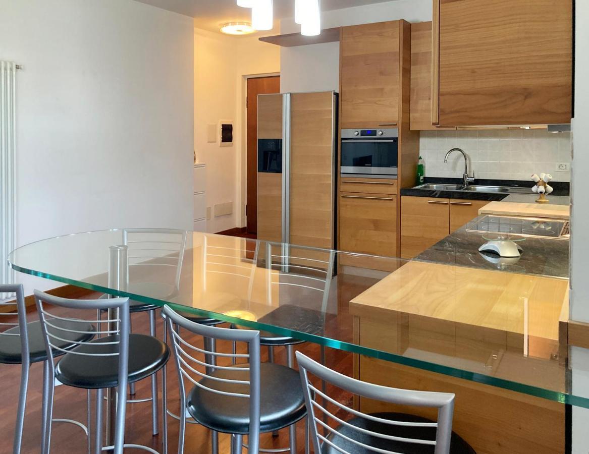 Large Well-Equipped Appartement Near Como Lake Lecco Exterior foto