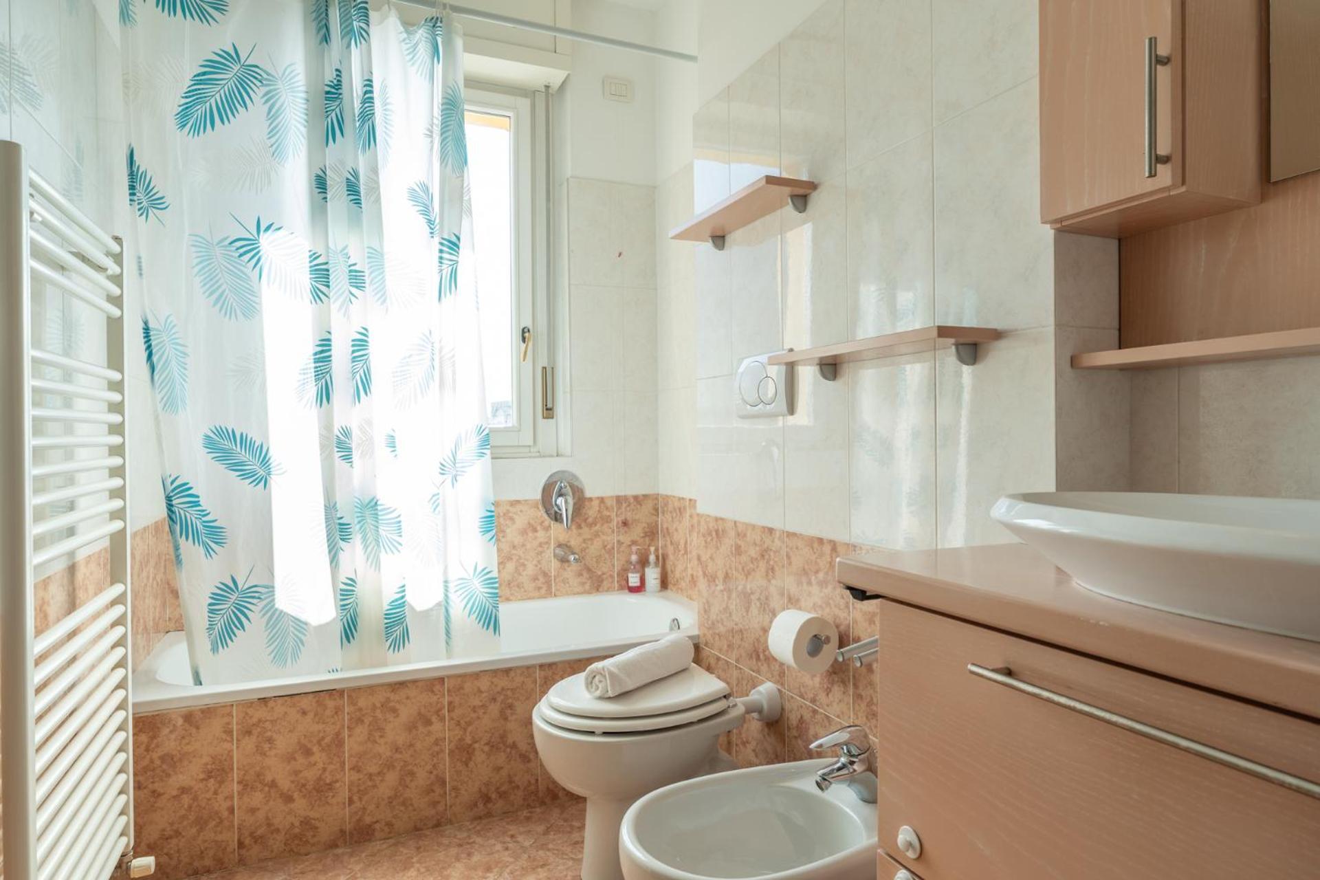Large Well-Equipped Appartement Near Como Lake Lecco Exterior foto